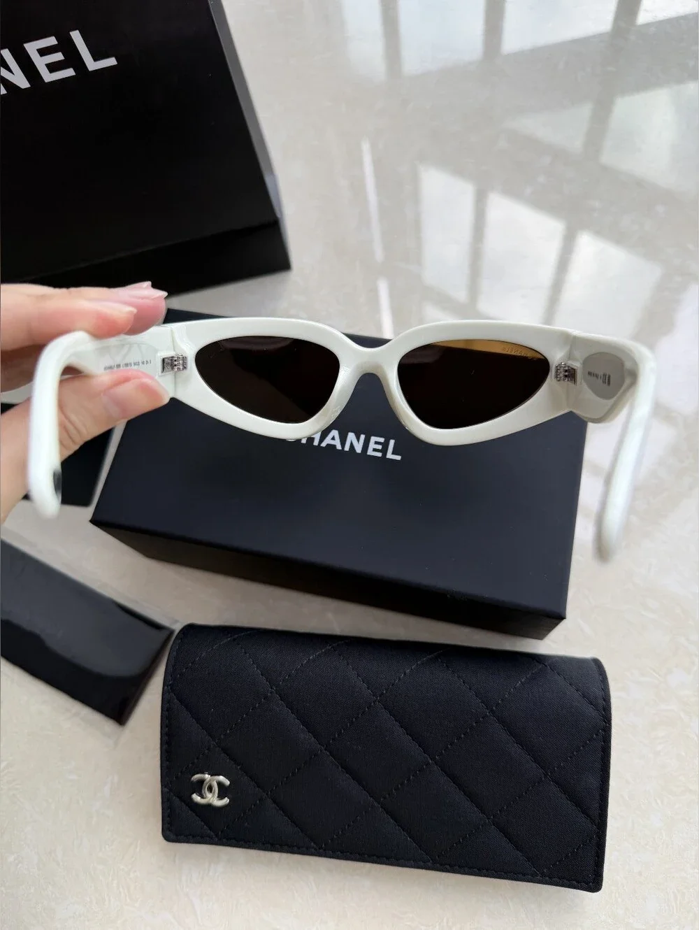 CHANEL cat eye